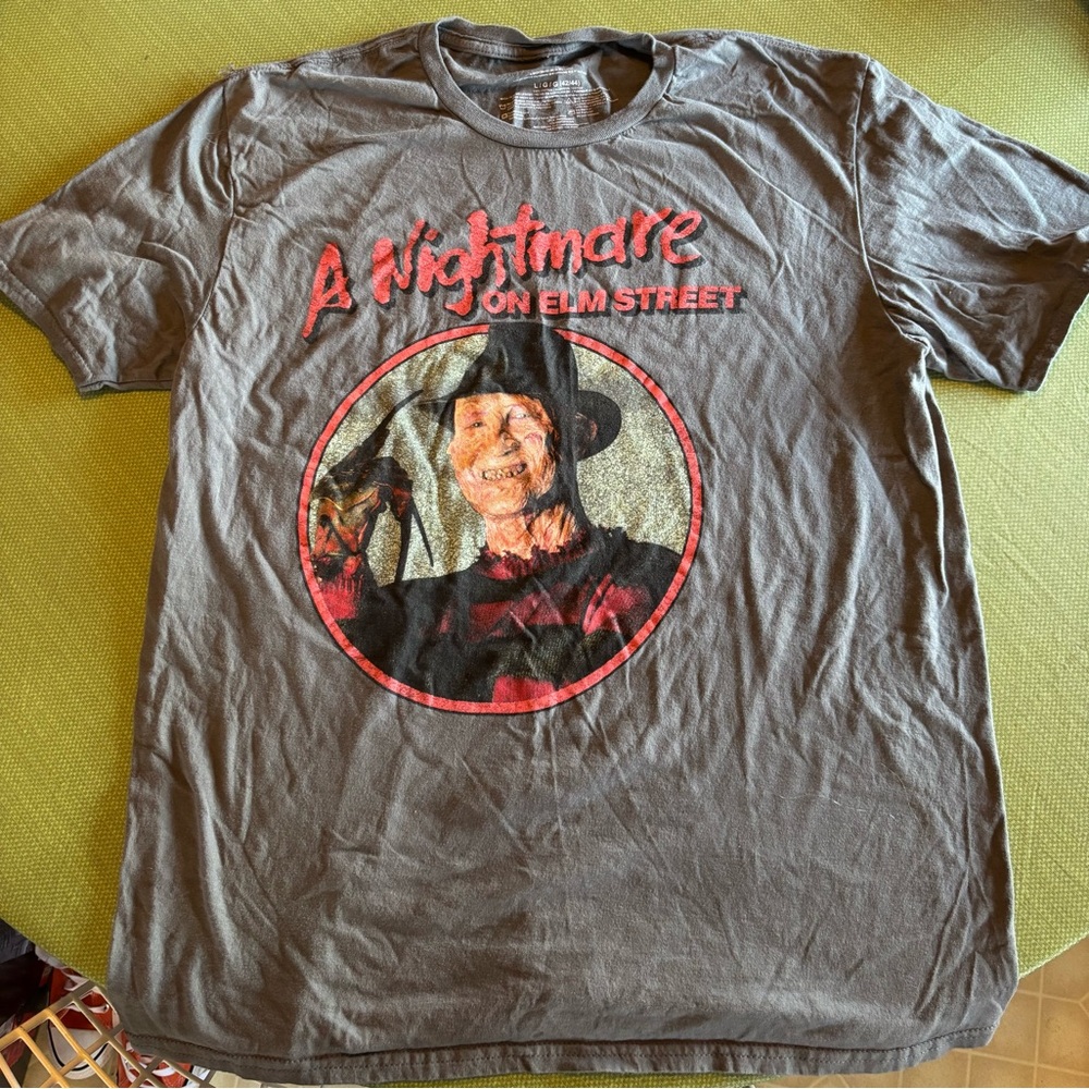 A Nightmare on Elm Street Graphic T-Shirt - Gray